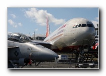 F/A-18F Super Hornet, VFA-106 Gladiators, USN<br>Boeing 777-300ER, Air India