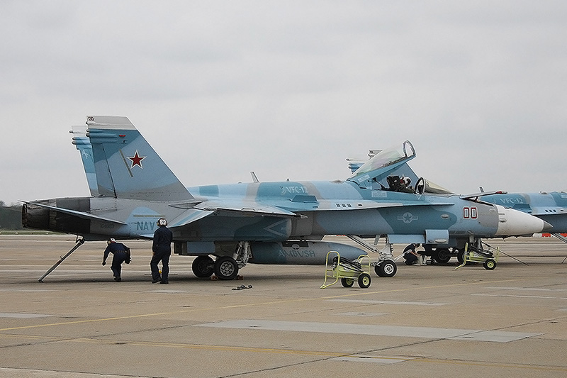 F/A-18C Hornet, VFC-12 <i>Fighting Omars</i>, USN