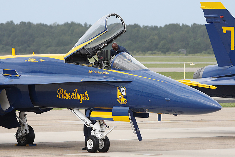 F/A-18A Hornet, <i>The Blue Angels</i>, USN