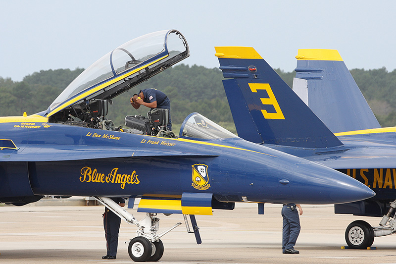 F/A-18B Hornet, <i>The Blue Angels</i>, USN