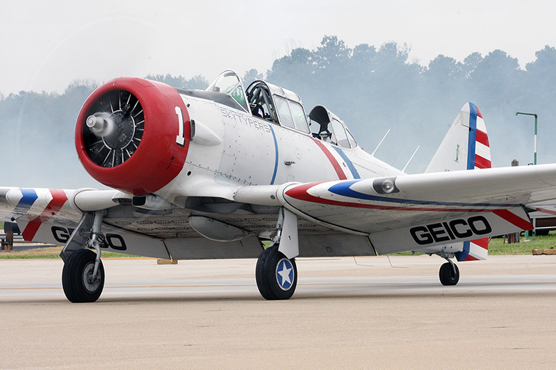 SNJ-2 Texan, <i>Geico Skytypers</i>