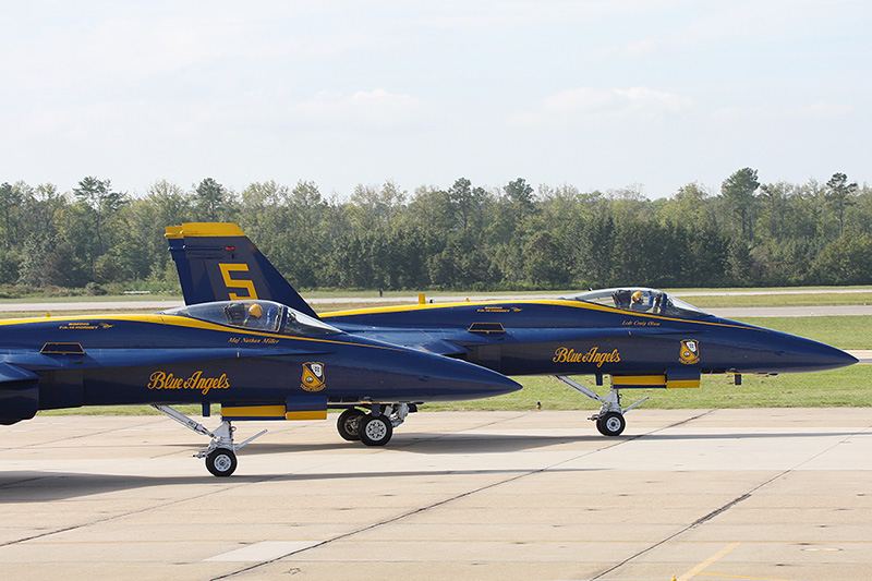 F/A-18A Hornets, <i>The Blue Angels</i>, USN