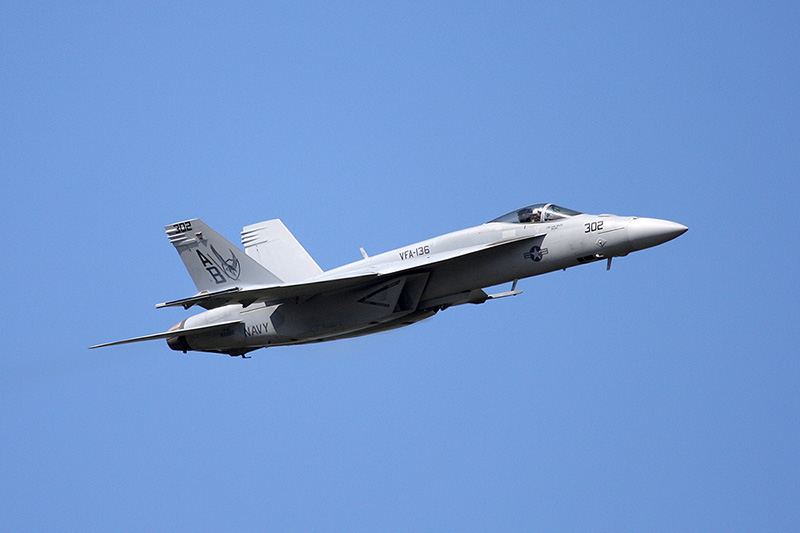 F/A-18E Super Hornet, VFA-136 <i>Knighthawks</i>, USN