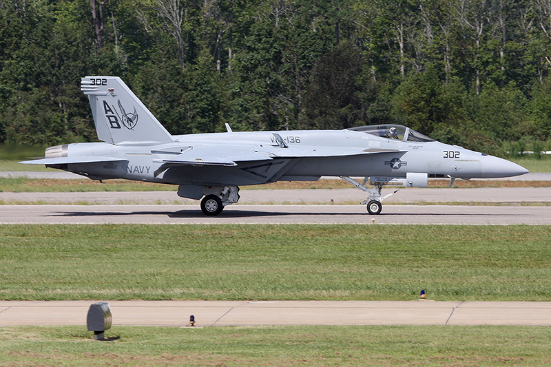 F/A-18E Super Hornet, VFA-136 <i>Knighthawks</i>, USN