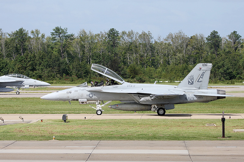 F/A-18F Super Hornets, VFA-11 <i>Red Rippers</i>, USN
