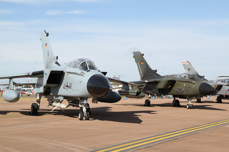 RIAT2010_6